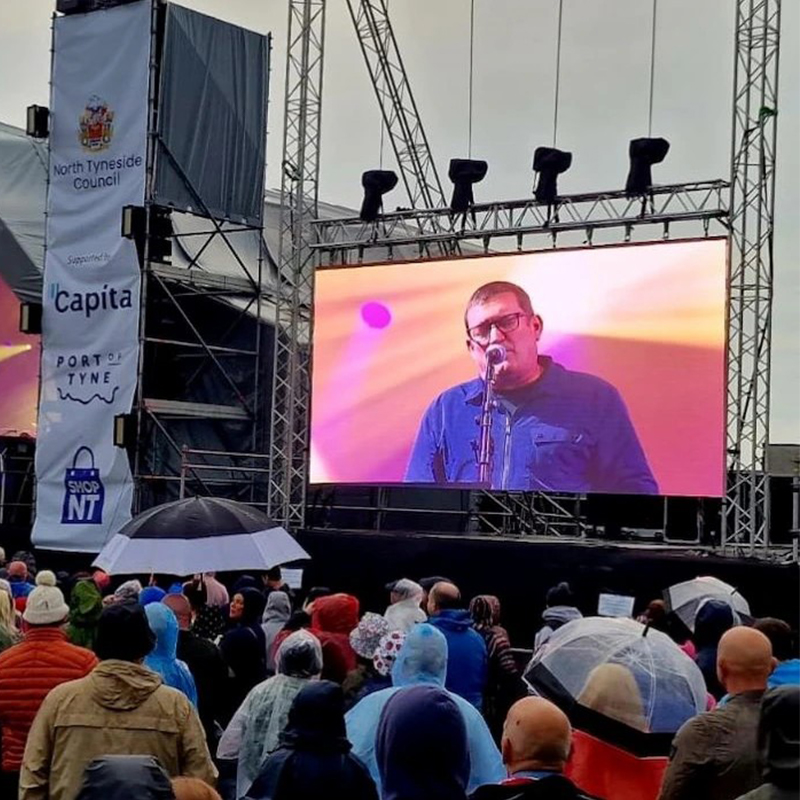 R5 Корпус в месте проведения музыкального фестиваля в Мюнхене, Германия