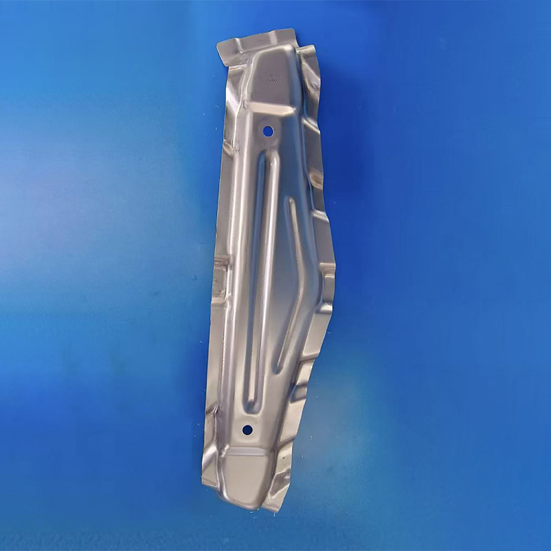 Автомобильные детали из листового металла