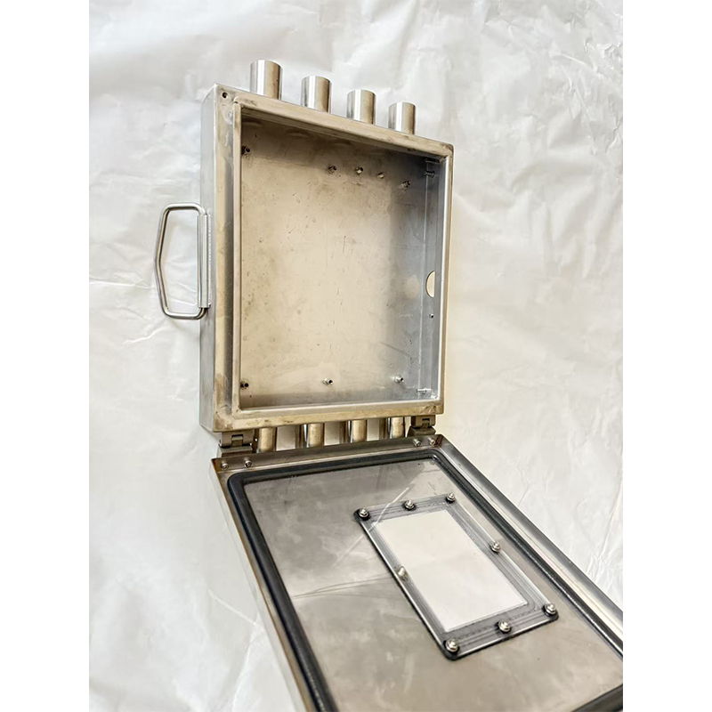 Металлический клеммник/щиток для контрольно-измерительных приборов