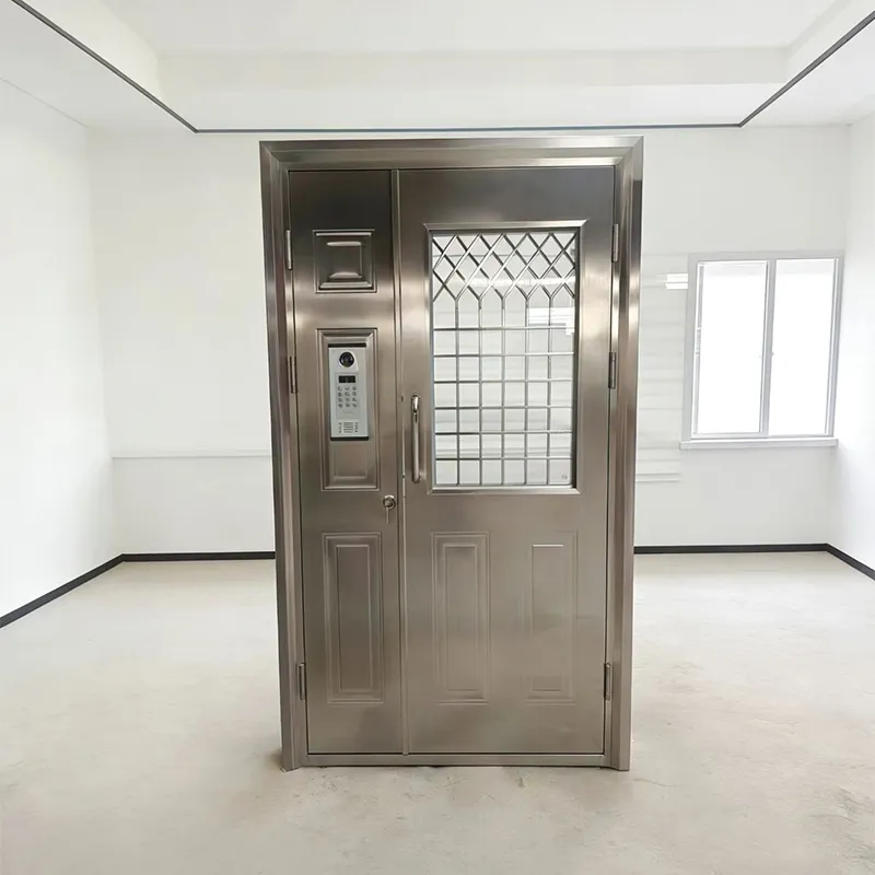 Домофонная дверь в подъезд из нержавеющей стали 1