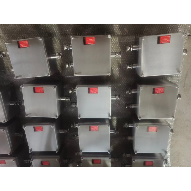 Взрывобезопасная коробка из нержавеющей стали