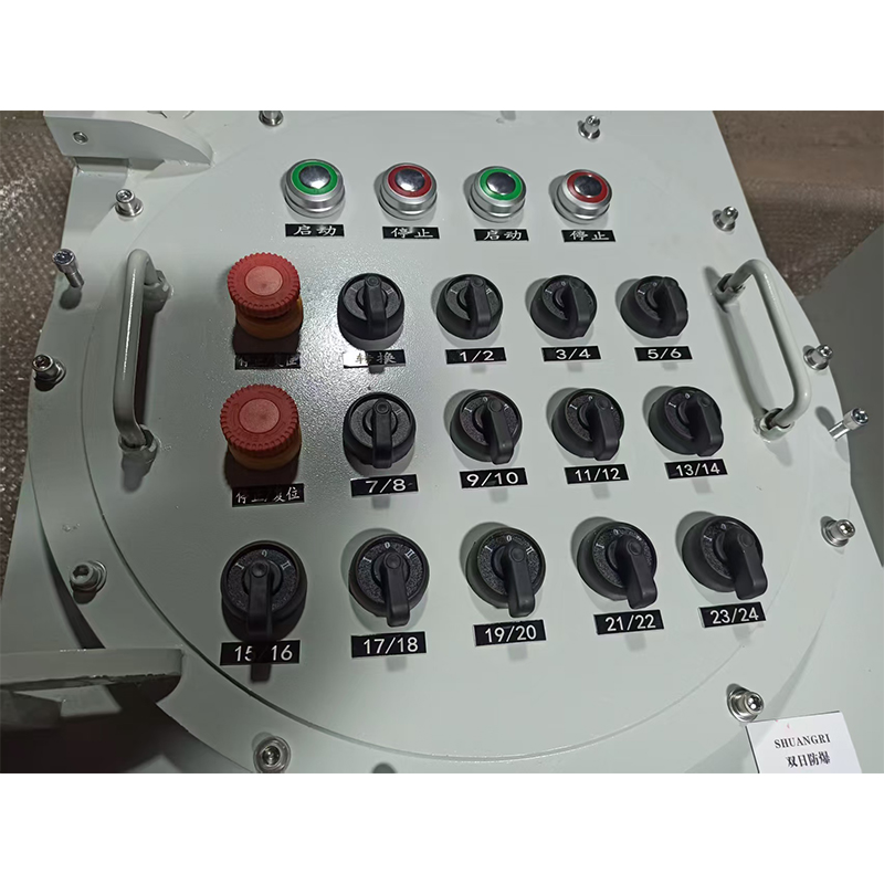 Взрывобезопасная коробка с кнопками управления