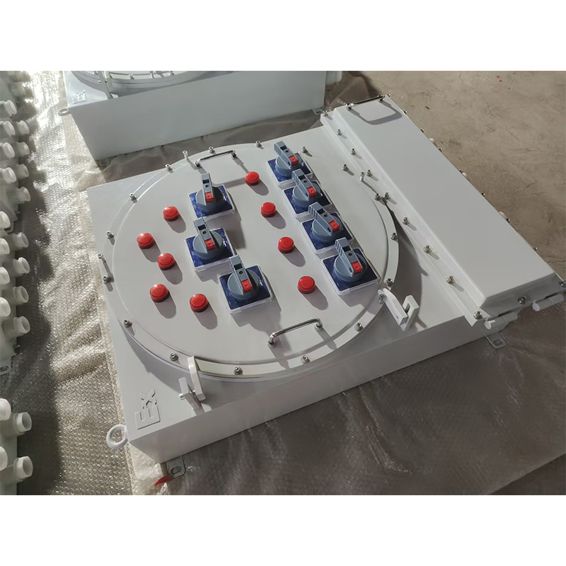 Взрывобезопасная панель распределения и управления