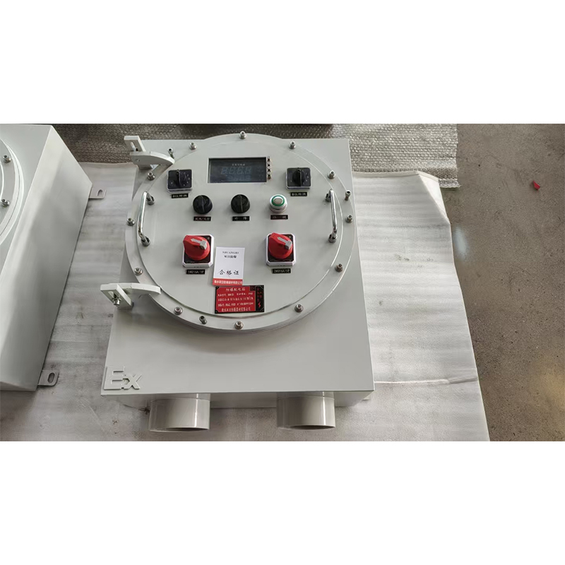 Коробка управления взрывобезопасная с подключением проводов