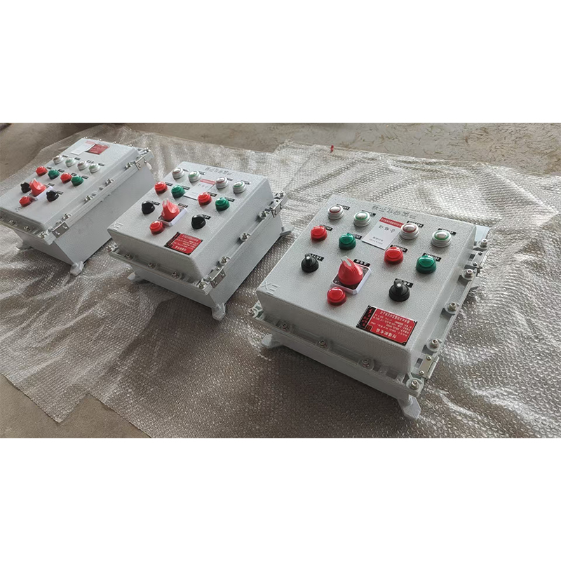 Распределительная коробка из литого алюминия