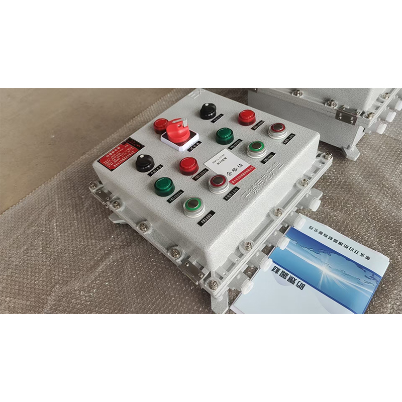 Распределительная коробка из литого алюминия