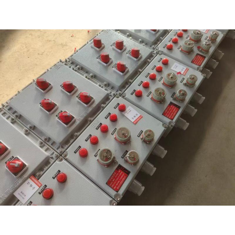 Распределительная коробка из литого алюминия