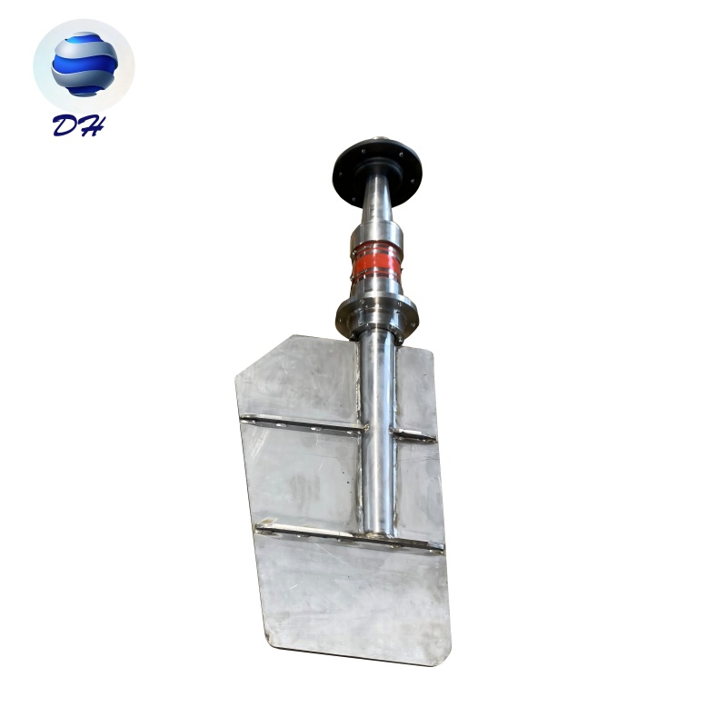 Рулевое устройство судна