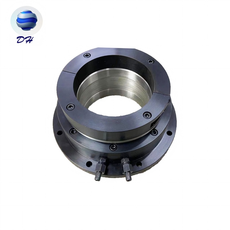 Уплотнительное устройство