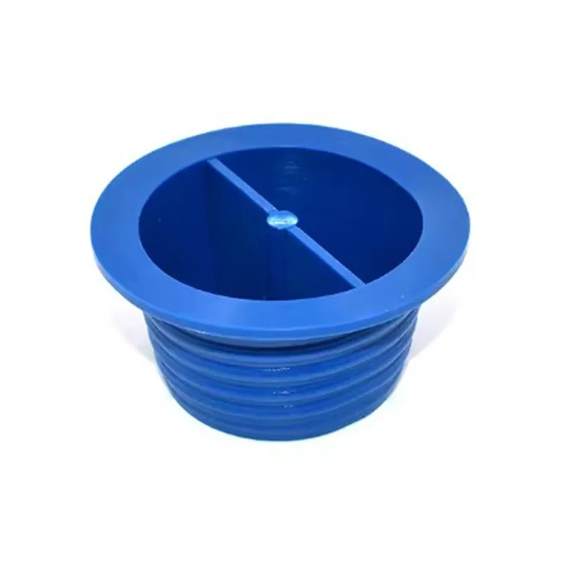 Пластиковая крышка с резьбой