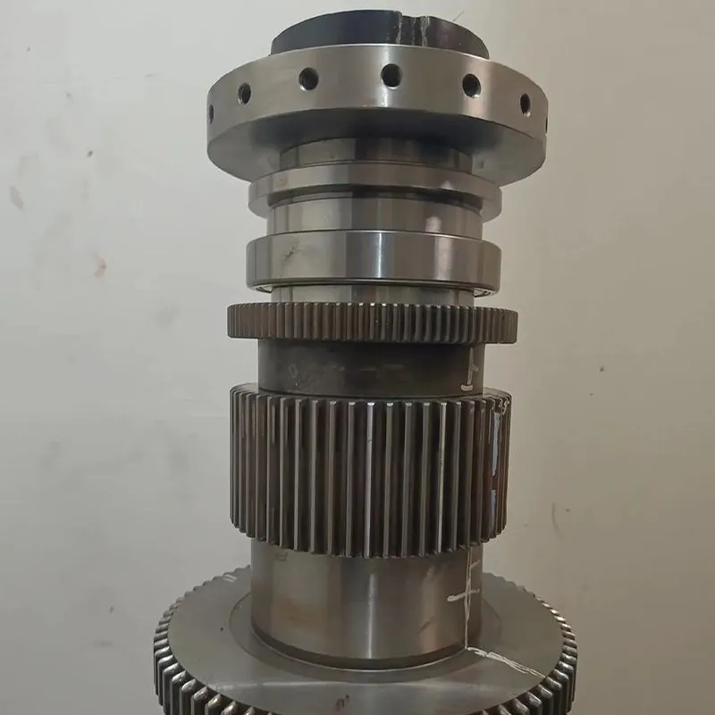 Главный вал режущего органа