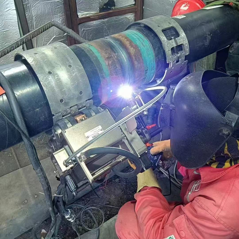 Полностью автоматический сварочный аппарат Фаму для магистральных трубопроводов: содействие высокоэффективной сварке нефтегазопроводов