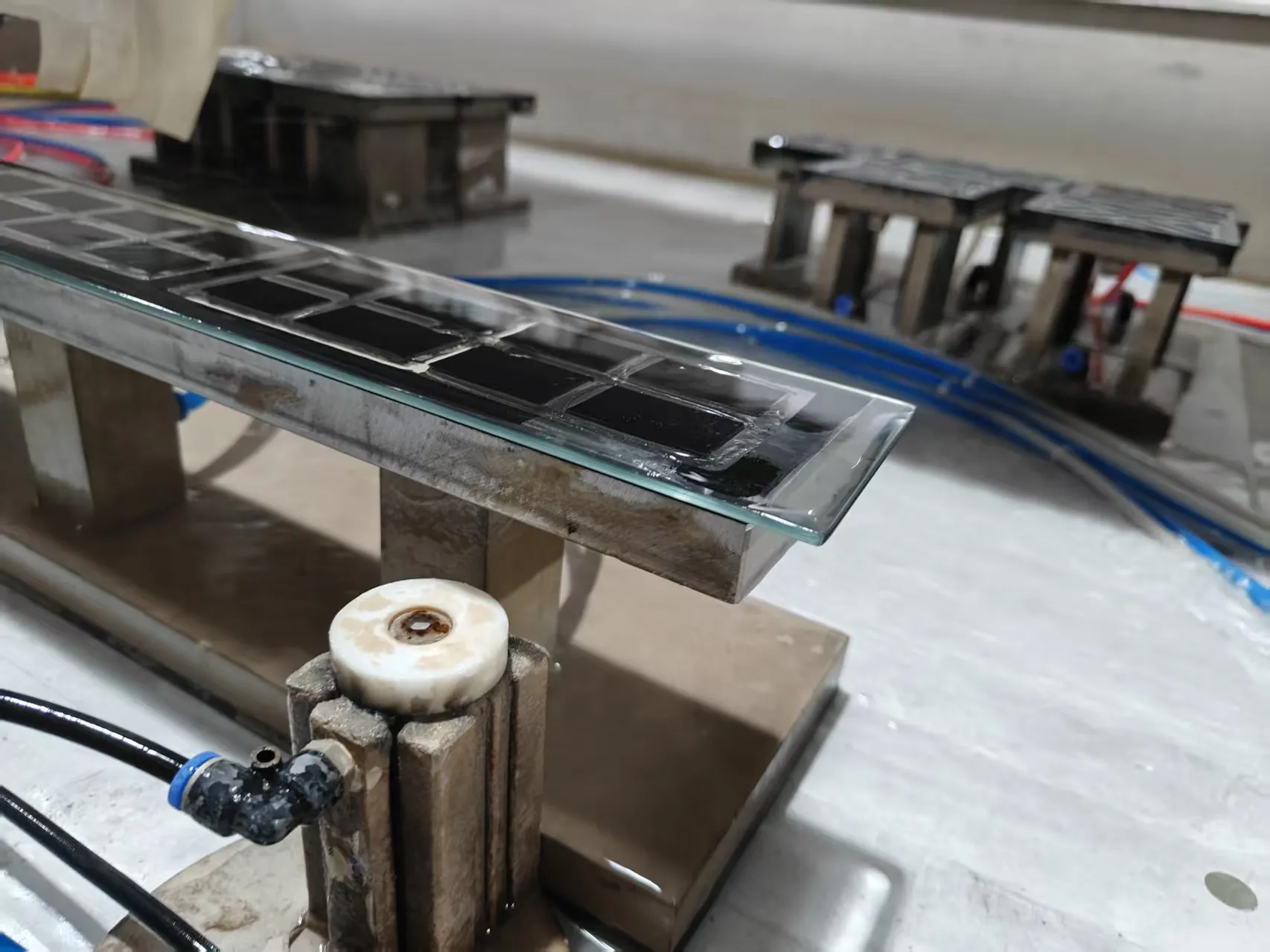 Стеклоделие — филигранная шлифовка края