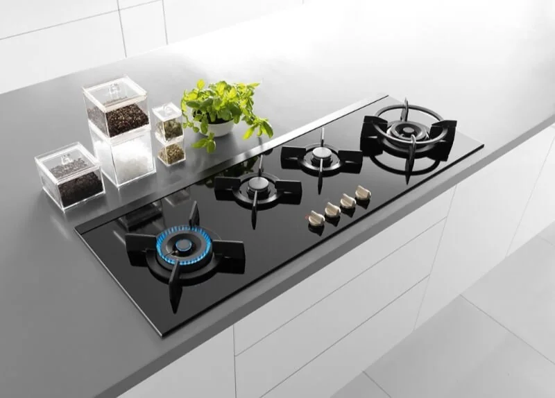 Стеклянная поверхность газовой плиты: выбор, уход и лучшие модели 2026