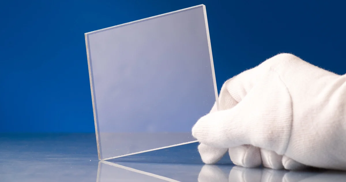 Китай минеральное стекло закаленное: надежные поставщики 2026