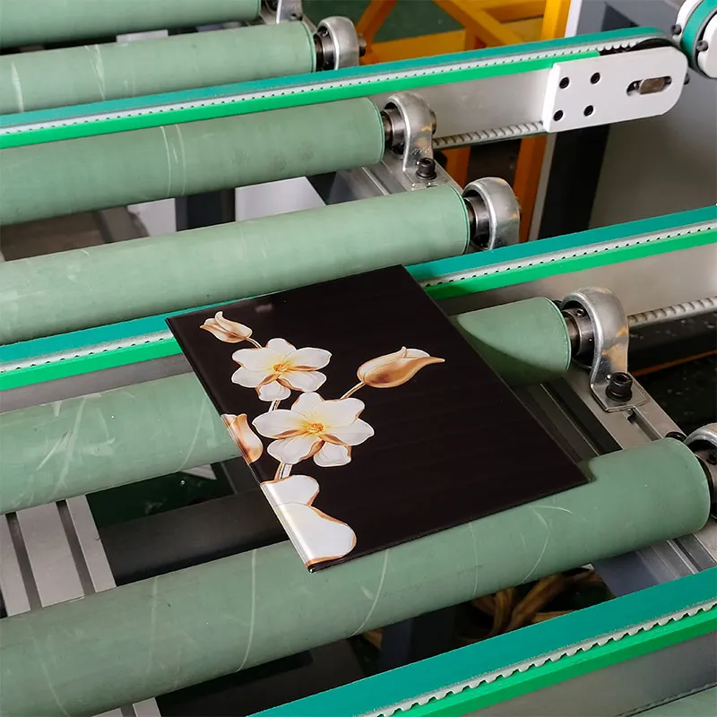 Индивидуальная шелкография Цифровая печать Крышка прибора Закаленное стекло Стеклянный лист с печатью цветов