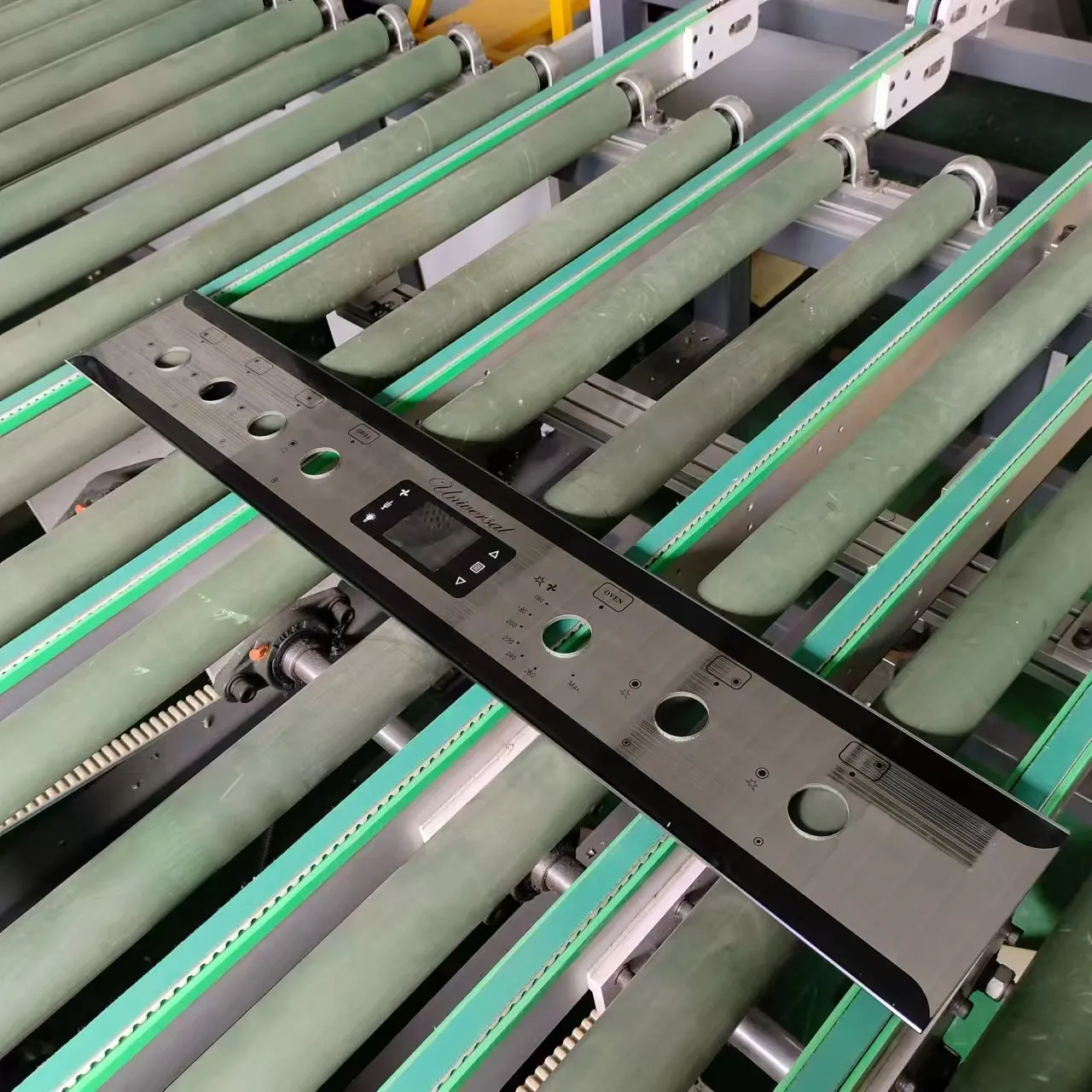 Стеклянные панели для бытовой техники Фабрика в провинции Гуандун Профессиональные недорогие сенсорные стеклянные панели Стеклянные панели для вытяжек