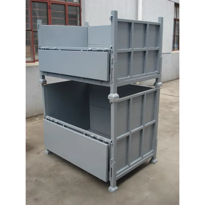 Металлический ящик-контейнер оборачиваемый с обшивкой