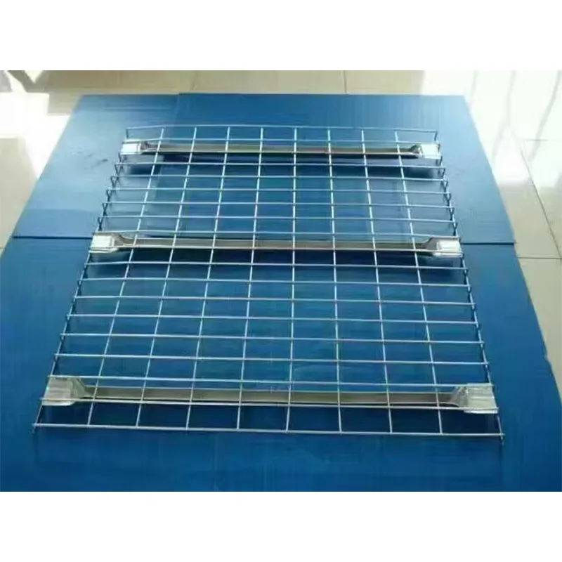 Паллетные стеллажи с сетчатыми полками