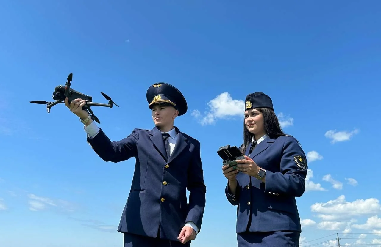 Китай: Компания-оператор охранных БПЛА и ведущие поставщики