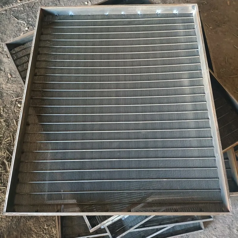 Щелевая ситовая панель