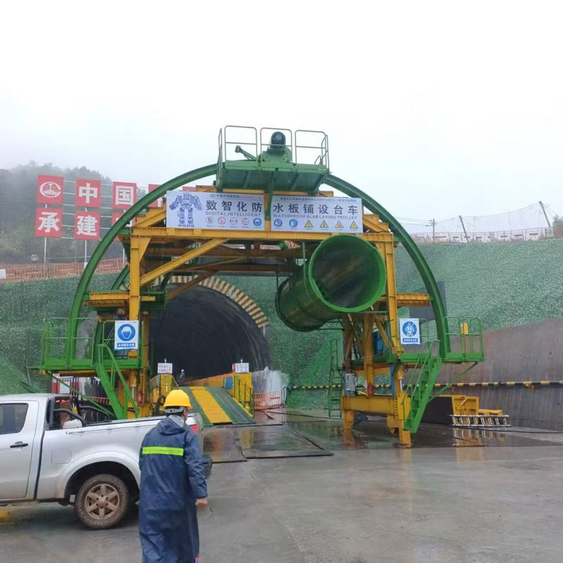 Стальная опалубочная тележка ООО Гуйчжоу Сыци Производство Стальных Форм: высокоэффективный инструмент для футеровки туннелей