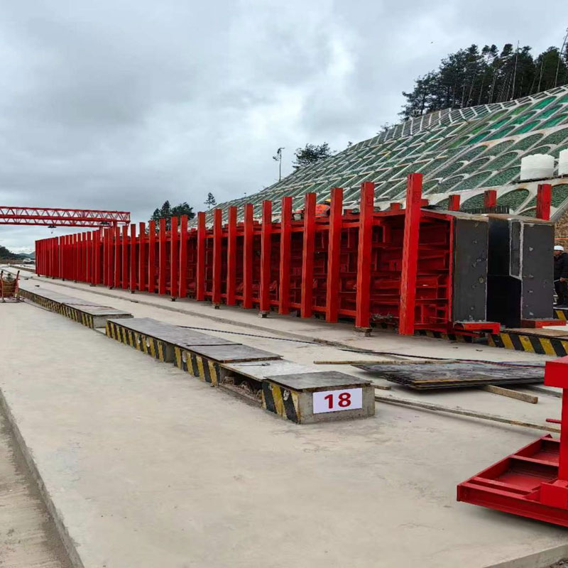 Компания ООО Гуйчжоу Сыци Производство Стальных Форм способствует успешному продвижению проекта строительства моста на одной из скоростных автомагистралей провинции Гуйчжоу