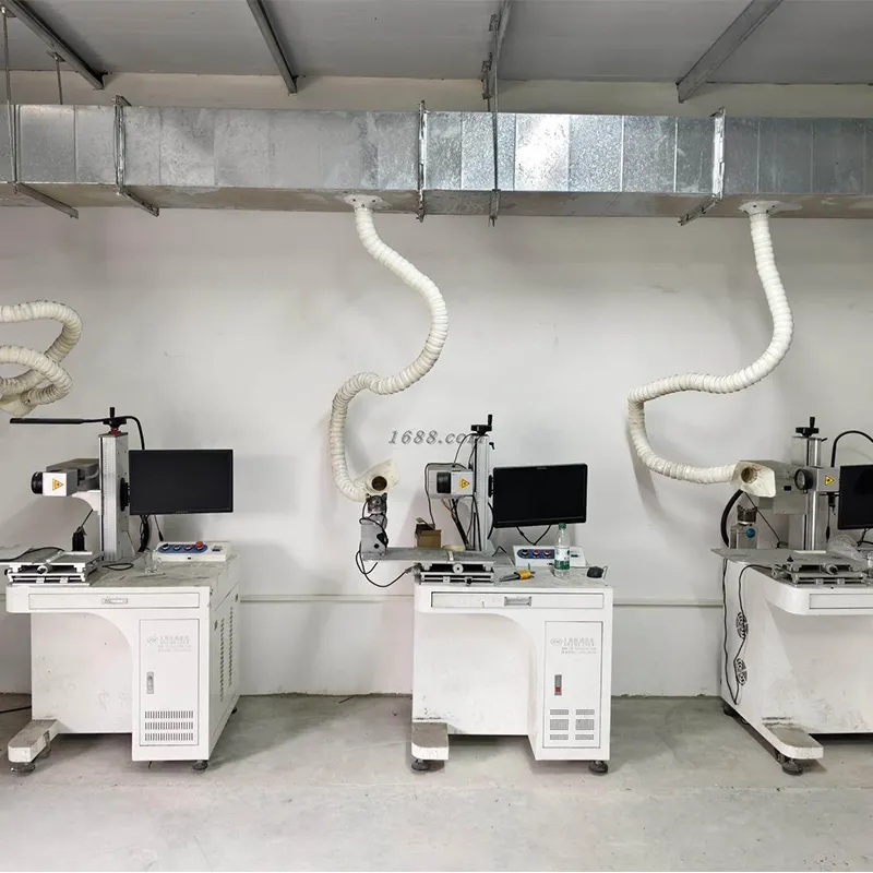 Перемодернизация технологий!Луньюй  стекло вводит криволинейное 3D лазерное маркировочное оборудование, индивидуальные возможности обслуживания полностью улучшаются