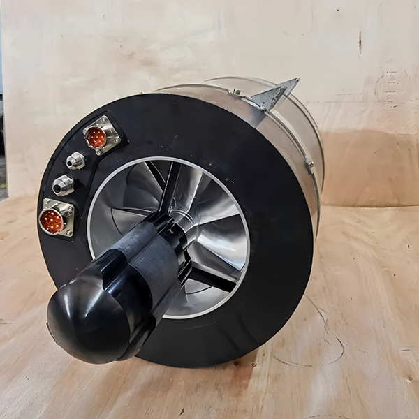 Двигатель с тягой 50 кгс