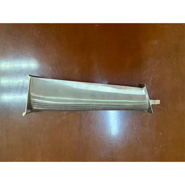 Лопатка низкого давления