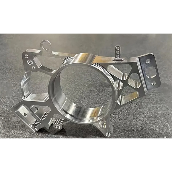 Несущий кронштейн