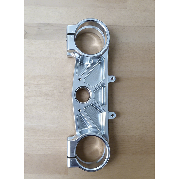 Соединительный элемент