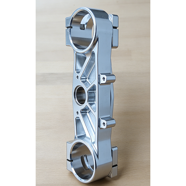 Соединительный элемент