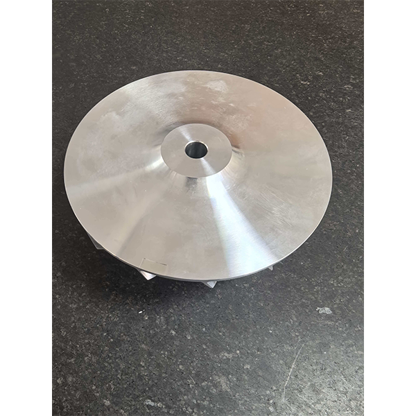 Центробежное компрессорное колесо