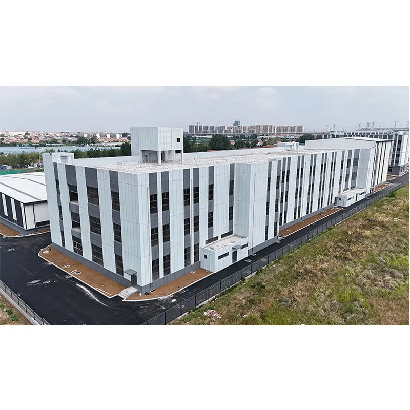 Завершено возведение модульной стальной конструкции европейского коммерческого комплекса, время строительства сократилось вдвое