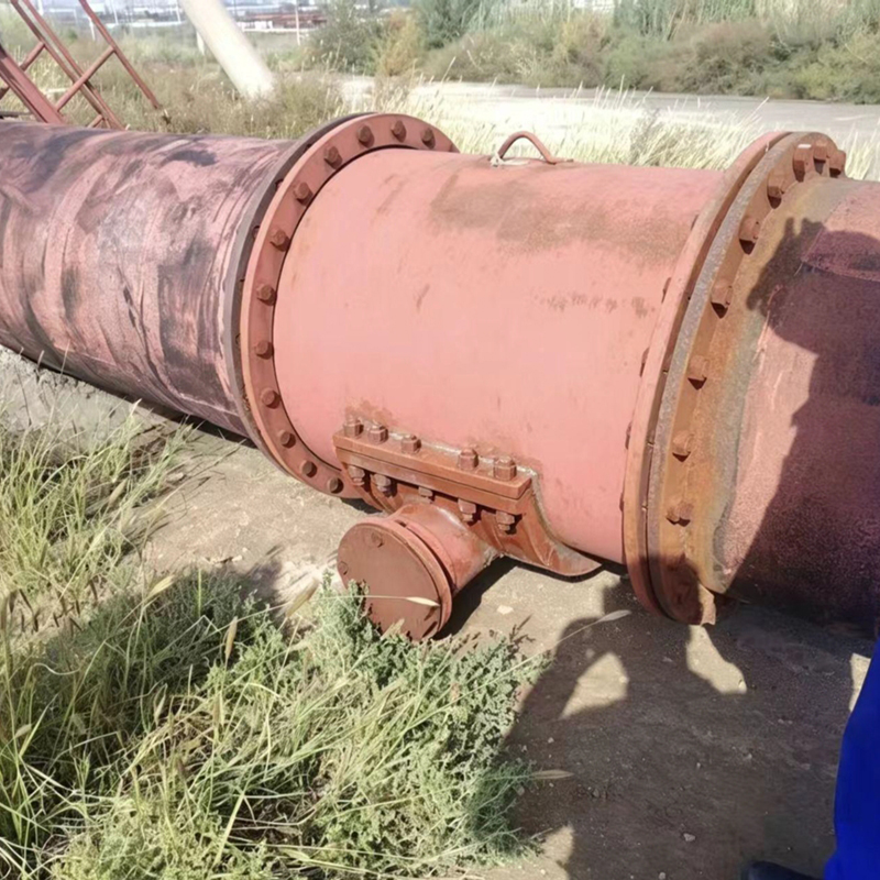 Пример применения композитных труб из литого камня при транспортировке отходов обогащения на металлургическом заводе в Баотоу и горнодобывающих предприятиях по добыче железа и редкоземельных элементов в Баошане.