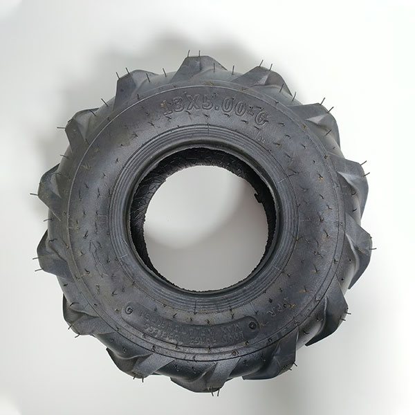 Бескамерная шина с ёлочным протектором 13×500-6