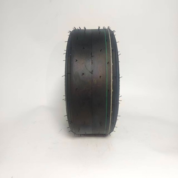 Бескамерное колесо с гладким протектором 13×5.00-6