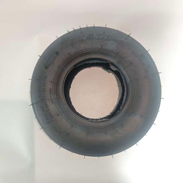 Бескамерное колесо с гладким протектором 13×5.00-6