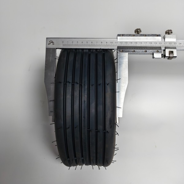 Бескамерное колесо с продольным рифлением 13×500-6