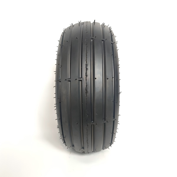 Бескамерное колесо с продольным рифлением 15×6.00-6