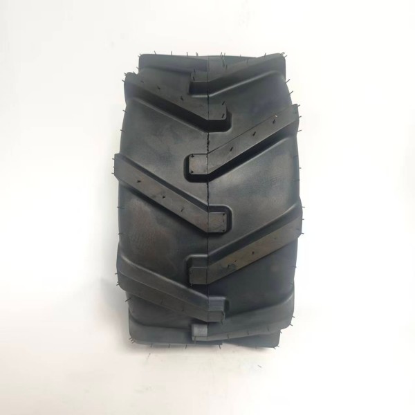 Бескамерное колесо с ёлочным протектором 19×8.00-10