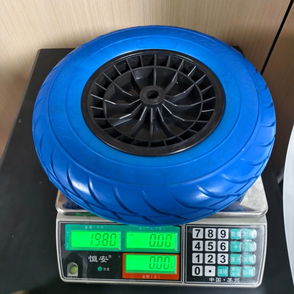 Вспененное колесо с дорожным протектором 480-400-8