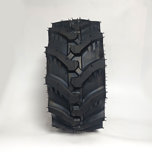 Шина с камерой и ёлочным протектором 22×9.00-10