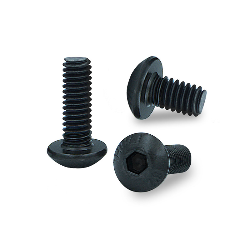 Винт с полукруглой головкой и шестигранным углублением ISO 7380