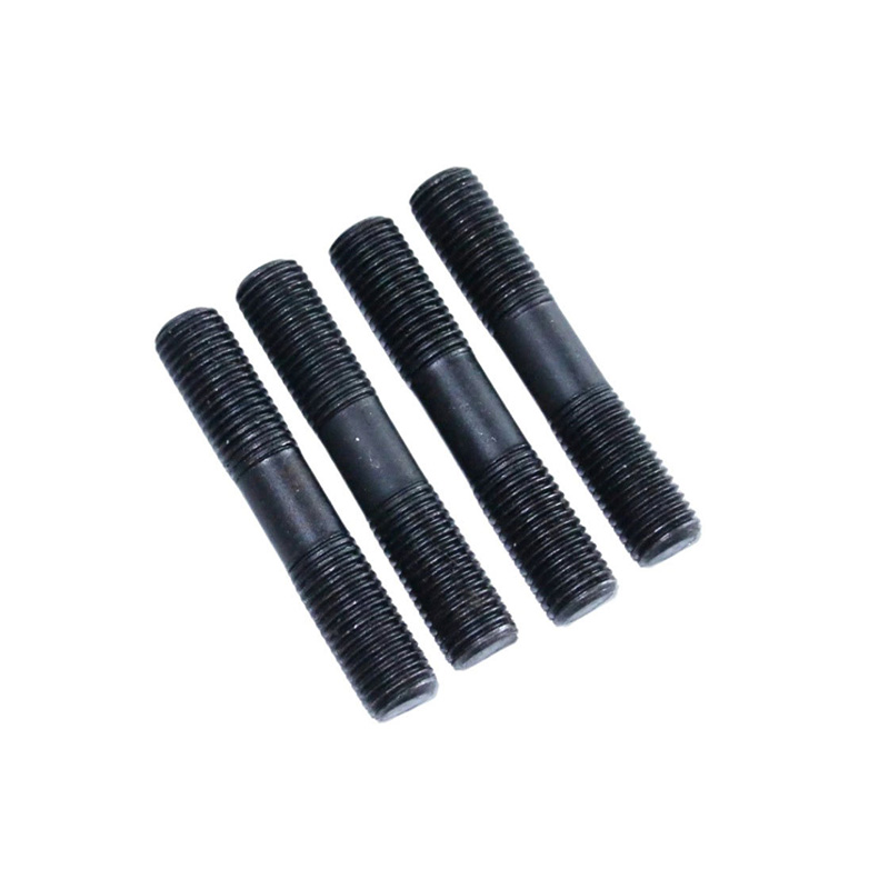 Шпилька с двумя резьбовыми концами