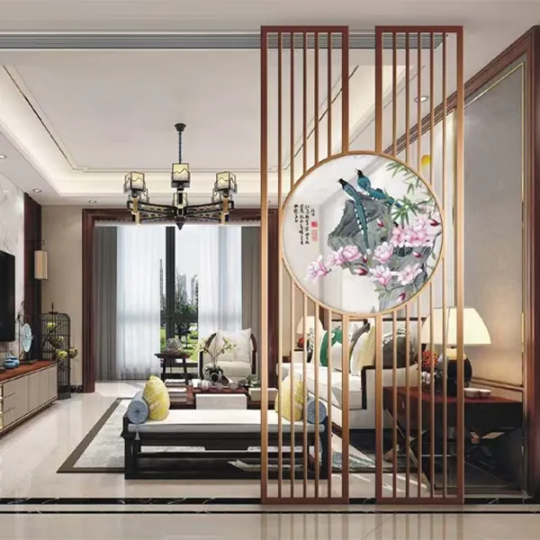 Многослойное стекло с армированной сеткой и пейзажным рисунком