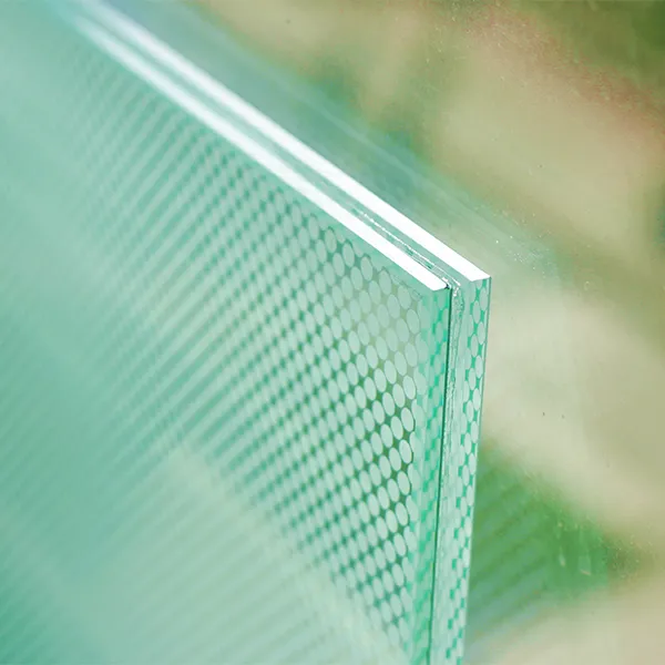 Закаленное многослойное стекло