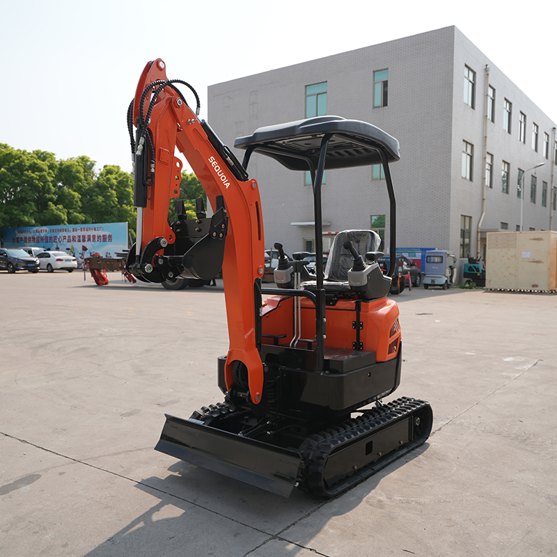 HSE-17 (тяжёлый мини-экскаватор с трёхцилиндровым дизелем Laidong 385 большого рабочего объёма (1,6 л) мощностью 38 л.с.)