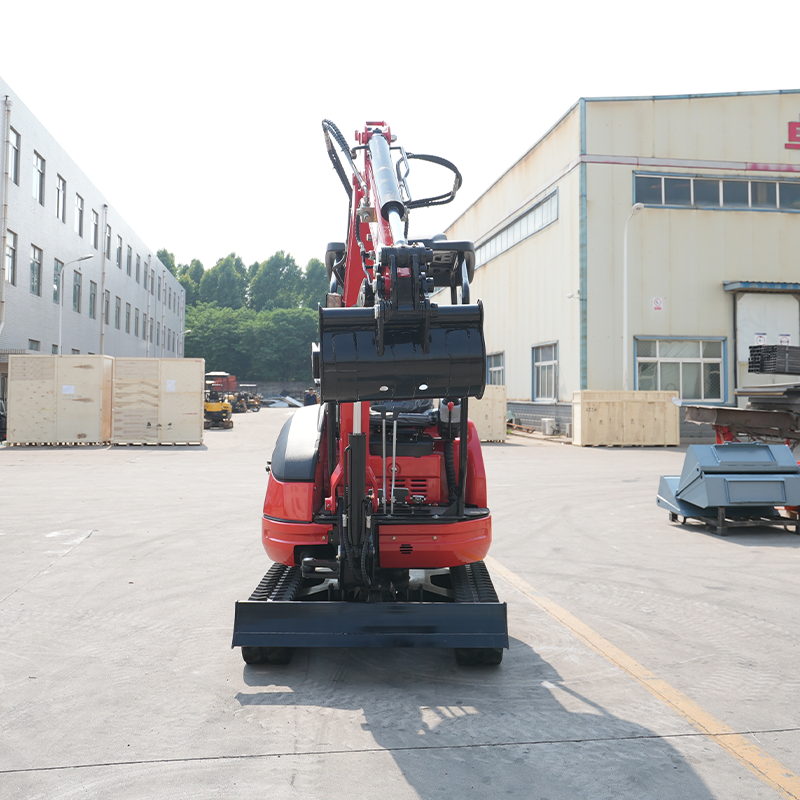 HSE-22 (высококлассный мини-экскаватор массой 2,2 т с двигателем Kubota D902)